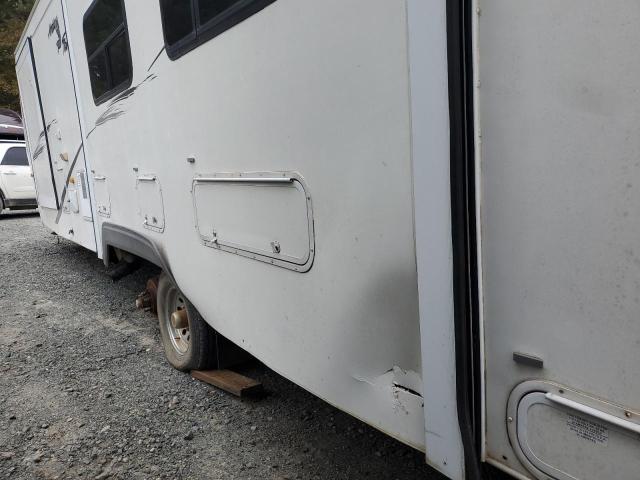 4N11U302840121202 - 2004 OTHR TRAILER WHITE photo 9