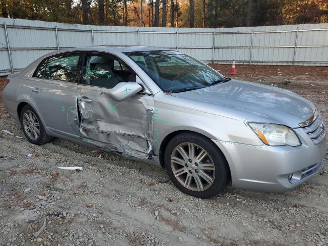 4T1BK36BX7U182754 - 2007 TOYOTA AVALON XL SILVER photo 4