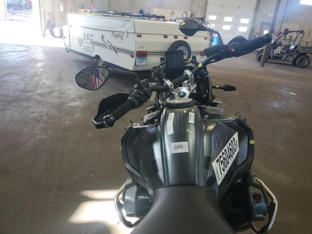 WB10M1308M6E46681 - 2021 BMW R 1250 GS ADVENTURE BLACK photo 5