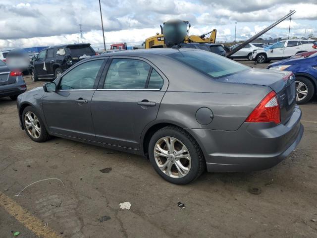 3FAHP0HA4CR276235 - 2012 FORD FUSION SE GRAY photo 2