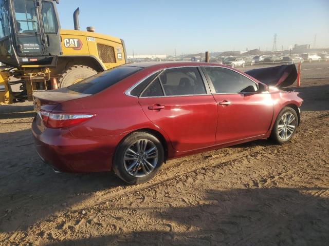 4T1BF1FK2GU585572 - 2016 TOYOTA CAMRY LE RED photo 3