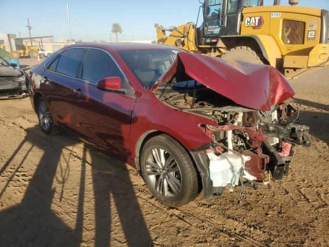 4T1BF1FK2GU585572 - 2016 TOYOTA CAMRY LE RED photo 4