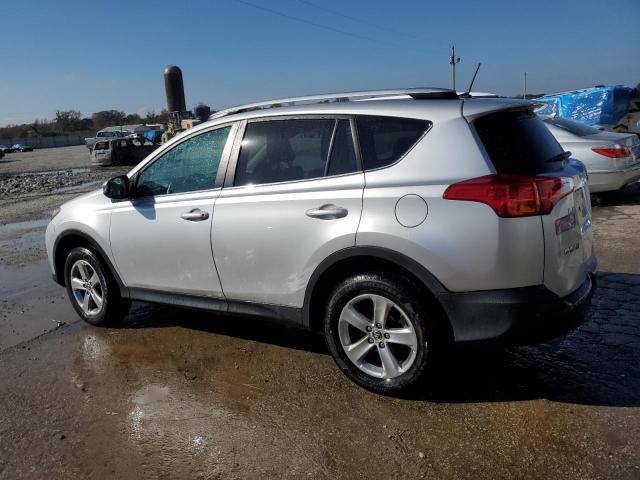 2T3RFREV3FW242199 - 2015 TOYOTA RAV4 XLE SILVER photo 2