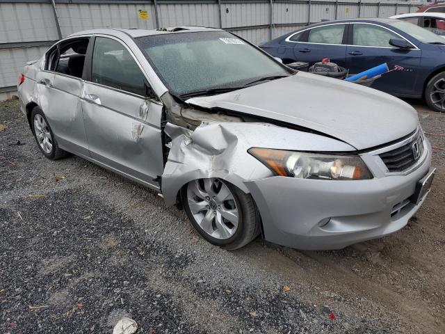 1HGCP3F87AA010836 - 2010 HONDA ACCORD EXL SILVER photo 4