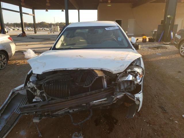 1G4HD57218U187518 - 2008 BUICK LUCERNE CXL WHITE photo 5