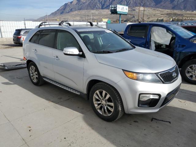 5XYKW4A28CG298021 - 2012 KIA SORENTO SX SILVER photo 4