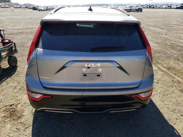 KNDCR3L10P5028838 - 2023 KIA NIRO WIND GRAY photo 6