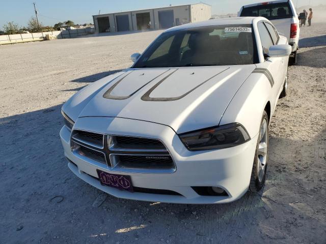 2B3CL3CGXBH598144 - 2011 DODGE CHARGER WHITE photo 5