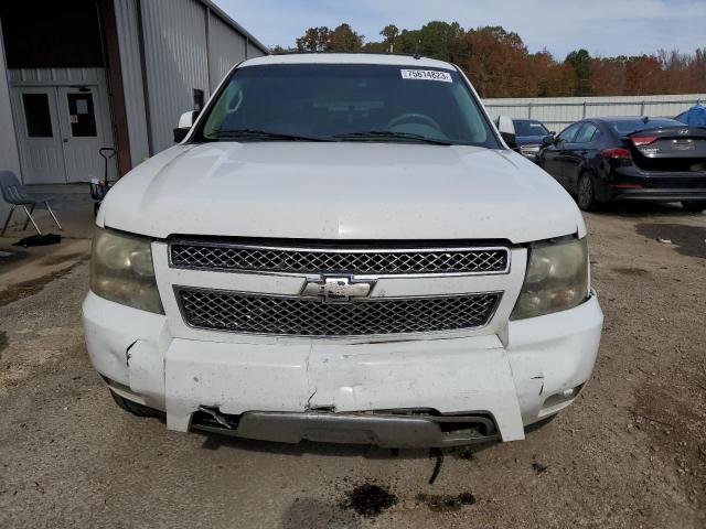 1GNSKBE03BR290344 - 2011 CHEVROLET TAHOE K1500 LT WHITE photo 5