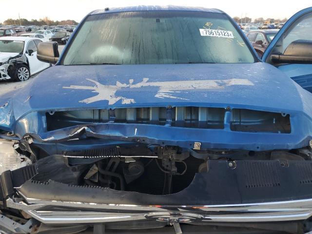 5TFRW5F12HX215921 - 2017 TOYOTA TUNDRA DOUBLE CAB SR/SR5 BLUE photo 11