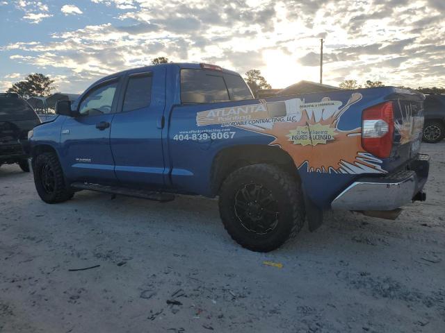 5TFRW5F12HX215921 - 2017 TOYOTA TUNDRA DOUBLE CAB SR/SR5 BLUE photo 2