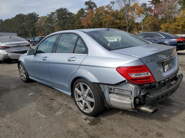 WDDGF4HB7EA959171 - 2014 MERCEDES-BENZ C 250 TURQUOISE photo 2