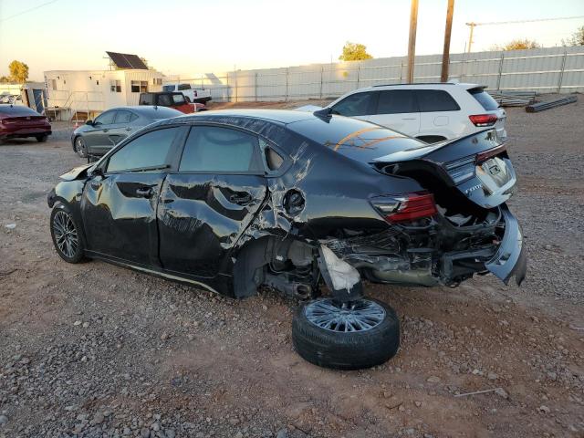 3KPF54AD6NE492648 - 2022 KIA FORTE GT LINE BLACK photo 2