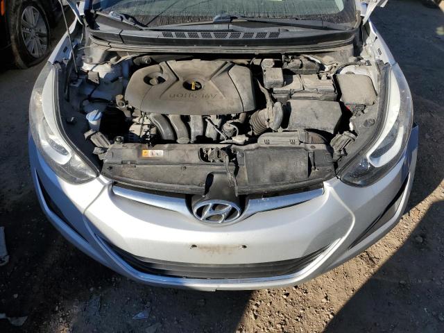 5NPDH4AE0GH663657 - 2016 HYUNDAI ELANTRA SE SILVER photo 11