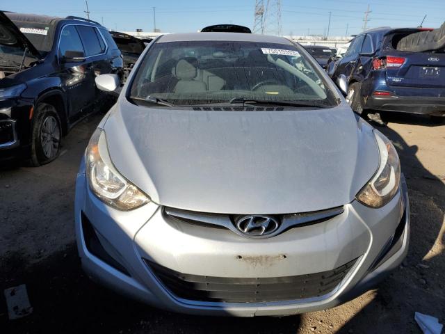 5NPDH4AE0GH663657 - 2016 HYUNDAI ELANTRA SE SILVER photo 5