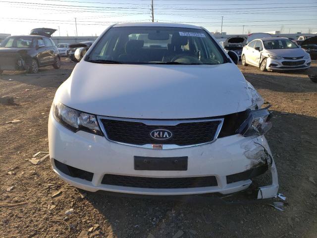 KNAFU4A2XD5736357 - 2013 KIA FORTE EX WHITE photo 5