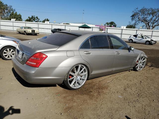 WDDNG71X37A035762 - 2007 MERCEDES-BENZ S 550 GOLD photo 3