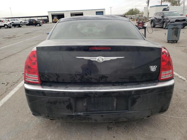 2C3LA63H28H132252 - 2008 CHRYSLER 300C BLACK photo 6