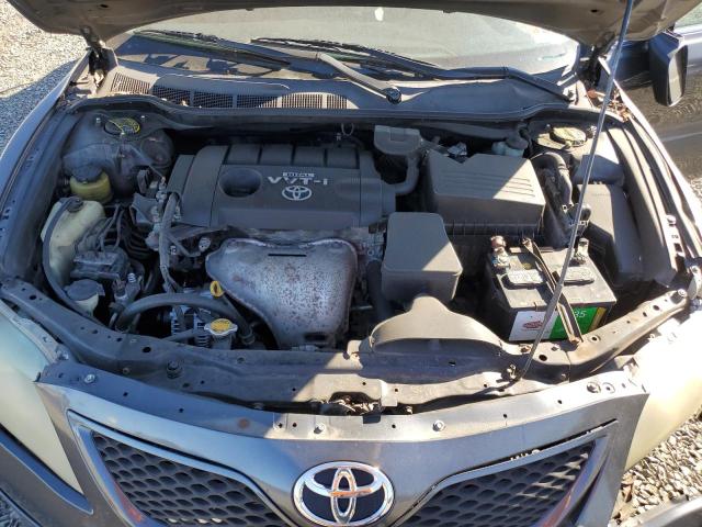 4T1BF3EK0AU067772 - 2010 TOYOTA CAMRY BASE GRAY photo 11