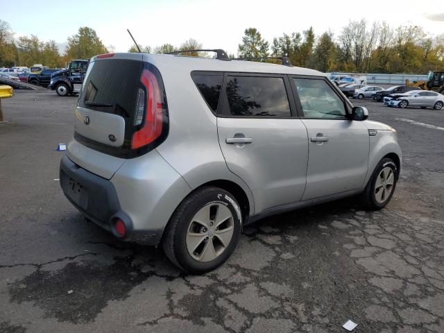 KNDJN2A22F7773666 - 2015 KIA SOUL SILVER photo 3