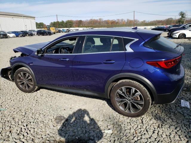 SJKCH5CRXJA044173 - 2018 INFINITI QX30 BASE BLUE photo 2