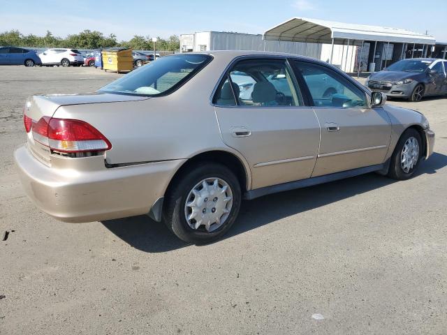 1HGCG66562A074570 - 2002 HONDA ACCORD LX TAN photo 3