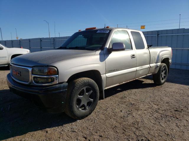 2GTFK69U421319843 - 2002 GMC SIERRA K1500 DENALI SILVER photo 1