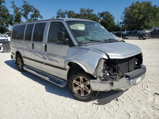 1GKUGCD49A1111528 - 2010 GMC SAVANA G1500 LT SILVER photo 4