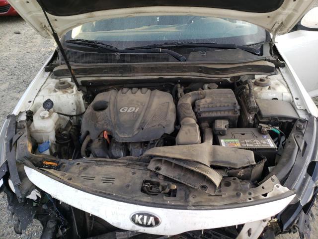 KNAGM4A72F5621481 - 2015 KIA OPTIMA LX WHITE photo 11