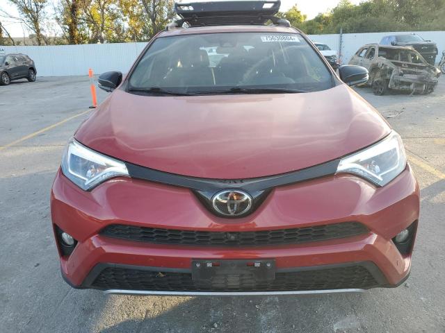 JTMJFREV2HJ148653 - 2017 TOYOTA RAV4 SE RED photo 5