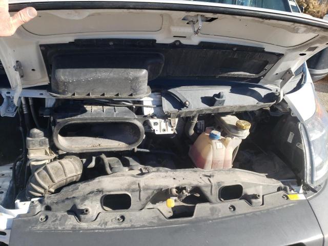 3C7WRVGG6FE513059 - 2015 RAM PROMASTER 3500 STANDARD Weiß Foto 12