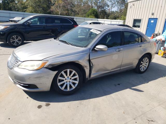 2013 CHRYSLER 200 LX, 