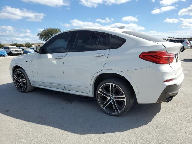 5UXXW5C5XF0E88000 - 2015 BMW X4 XDRIVE35I WHITE photo 2