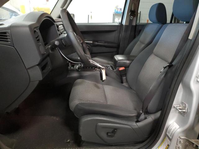 1J4RG4GK6AC157110 - 2010 JEEP COMMANDER SPORT Silber Foto 7