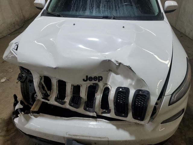 1C4PJMCB2JD570575 - 2018 JEEP CHEROKEE LATITUDE WHITE photo 12