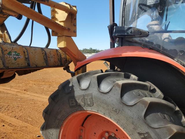 11233 - 2019 KUTA TRACTOR ORANGE photo 6