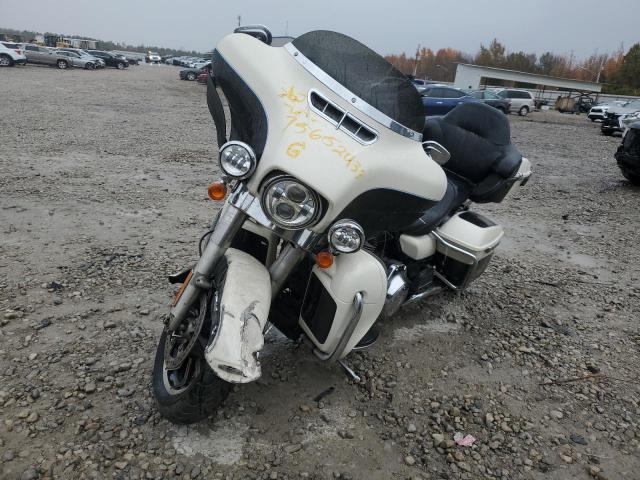 1HD1FCM14EB602773 - 2014 HARLEY-DAVIDSON FLHTCU ULTRA CLASSIC ELECTRA GLIDE WHITE photo 2