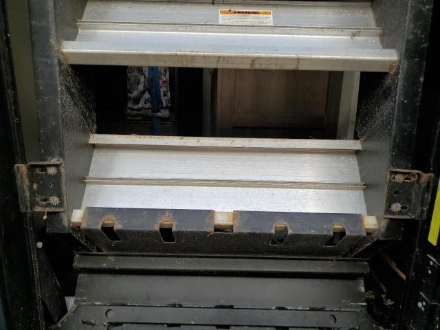 4YDF37920J4703619 - 2018 KEYSTONE MONTANA 米色 照片 9