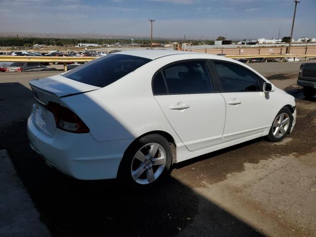 19XFA1F67AE044370 - 2010 HONDA CIVIC LX-S თეთრი ფოტო 3