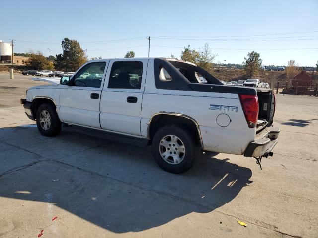 3GNEC13TX3G223596 - 2003 CHEVROLET AVALANCHE C1500 WHITE photo 2