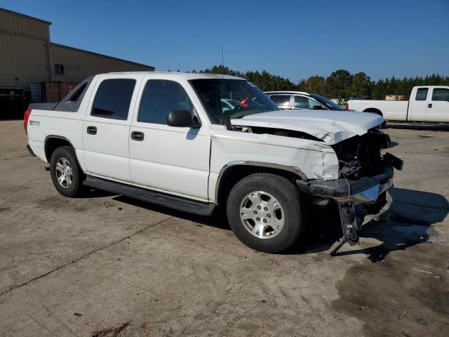 3GNEC13TX3G223596 - 2003 CHEVROLET AVALANCHE C1500 WHITE photo 4