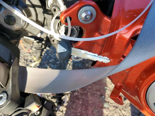 JKAEXEJ18HDA02036 - 2017 KAWASAKI EX650 J ნარინჯისფერი ფოტო 8