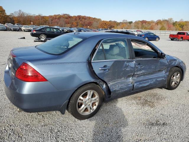 1HGCM56867A055294 - 2007 HONDA ACCORD EX GRAY photo 3