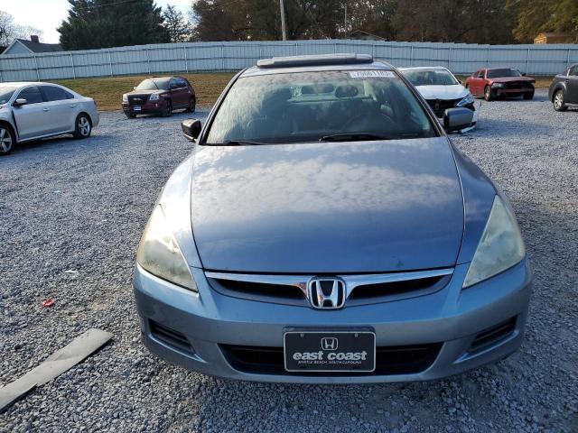 1HGCM56867A055294 - 2007 HONDA ACCORD EX GRAY photo 5