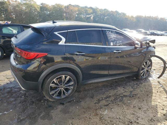 SJKCH5CR3HA032683 - 2017 INFINITI QX30 BASE BLACK photo 3