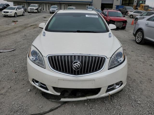 1G4PS5SK1C4166721 - 2012 BUICK VERANO WHITE photo 5