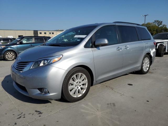 2016 TOYOTA SIENNA XLE, 