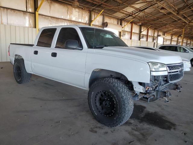 2GCEC13V861349396 - 2006 CHEVROLET SILVERADO C1500 WHITE photo 4