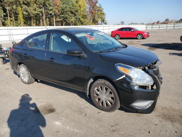 3N1CN7AP0GL887246 - 2016 NISSAN VERSA S BLACK photo 4