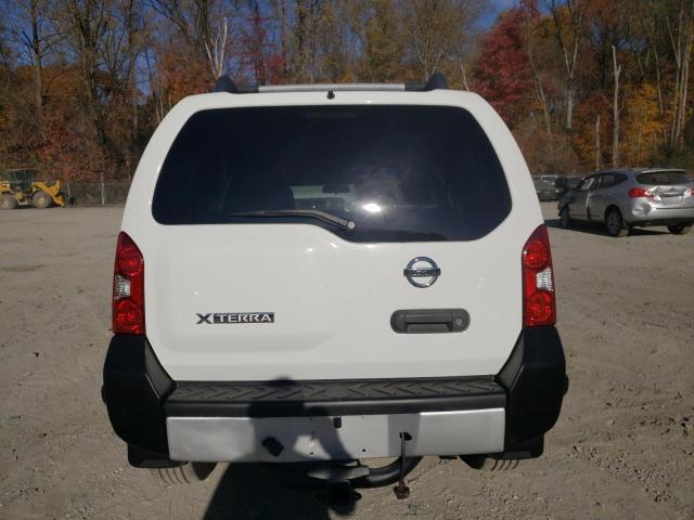 5N1AN0NW2DN811645 - 2013 NISSAN XTERRA X WHITE photo 6